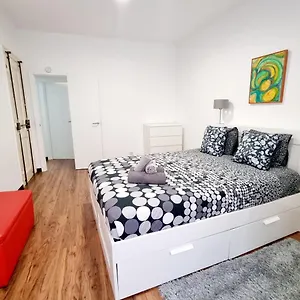Apartamento Anjos - Ilha Do, Lisboa