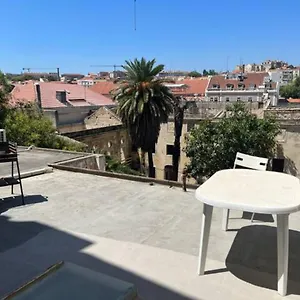 Apartamento Apartamento Com Terraco E Churrasqueira, Lisboa
