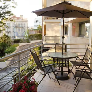 Joivy Graca Luminous 2-br With Terrace Appartement